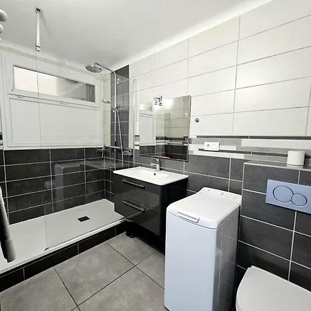 T2 Cosy Proche Parc Peyrou Et Jardin Des Plantes Apartment