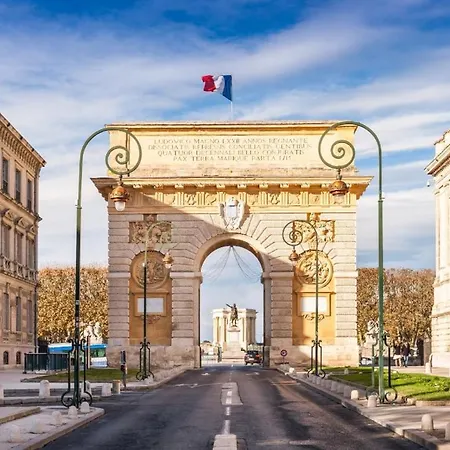 T2 Proche Gare - Spacieux , Et Lumineux Apartment